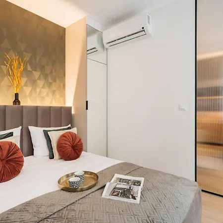 Smolensk Loft - Homfi Collection Апартаменты Краков