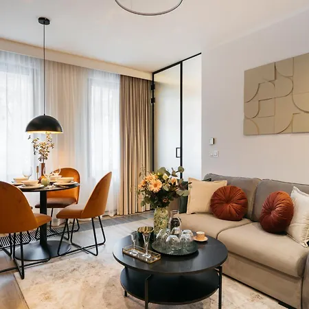 Smolensk Loft - Homfi Collection *